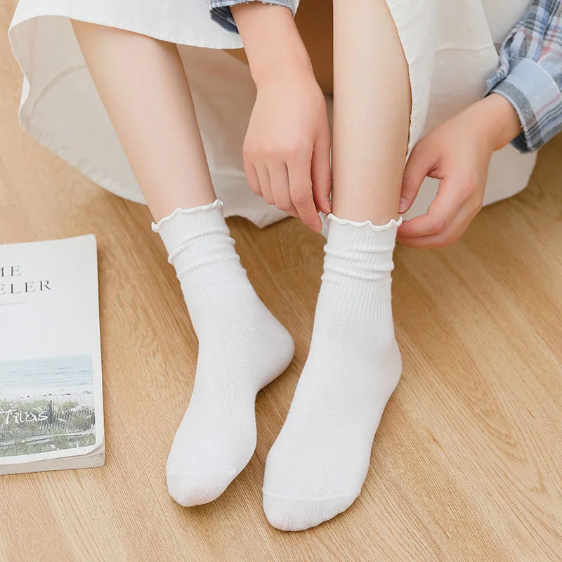 5 чифт памучни чорапи момиче жени INS мода лято сладък Kawaii твърд лукс корейски японски къдри глезена момиче пролет черно бяло
