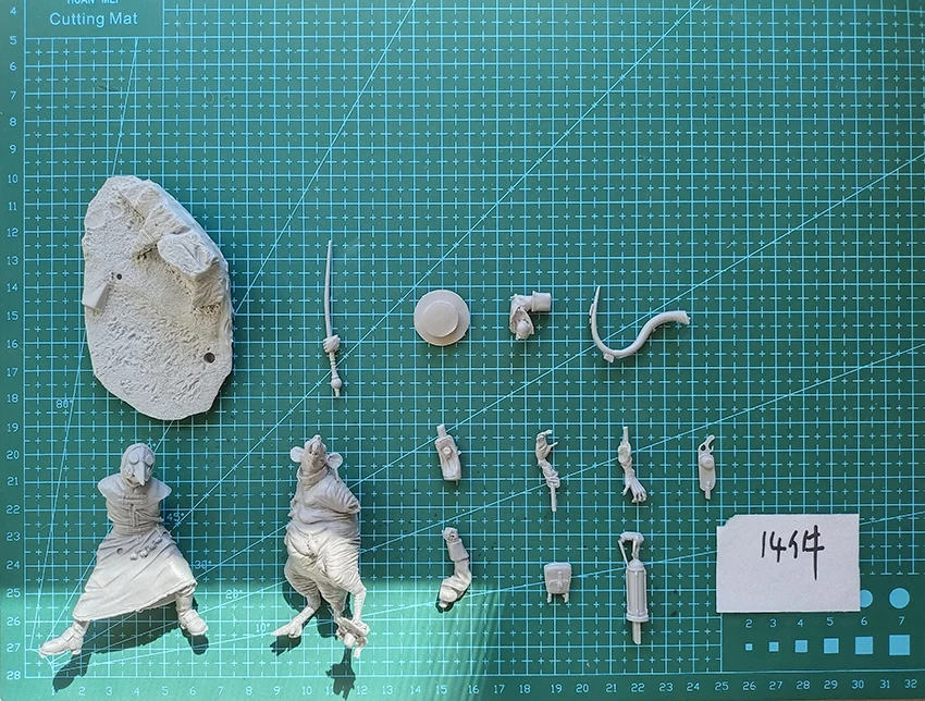 Unassambled 1/24 древна фантазия Warrior войник с база (с верига ) Смола фигура миниатюрни модели комплекти Unpainted